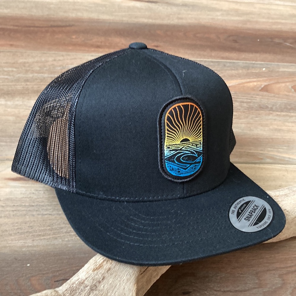 RIPCURL HAT - Picture 2 of 5